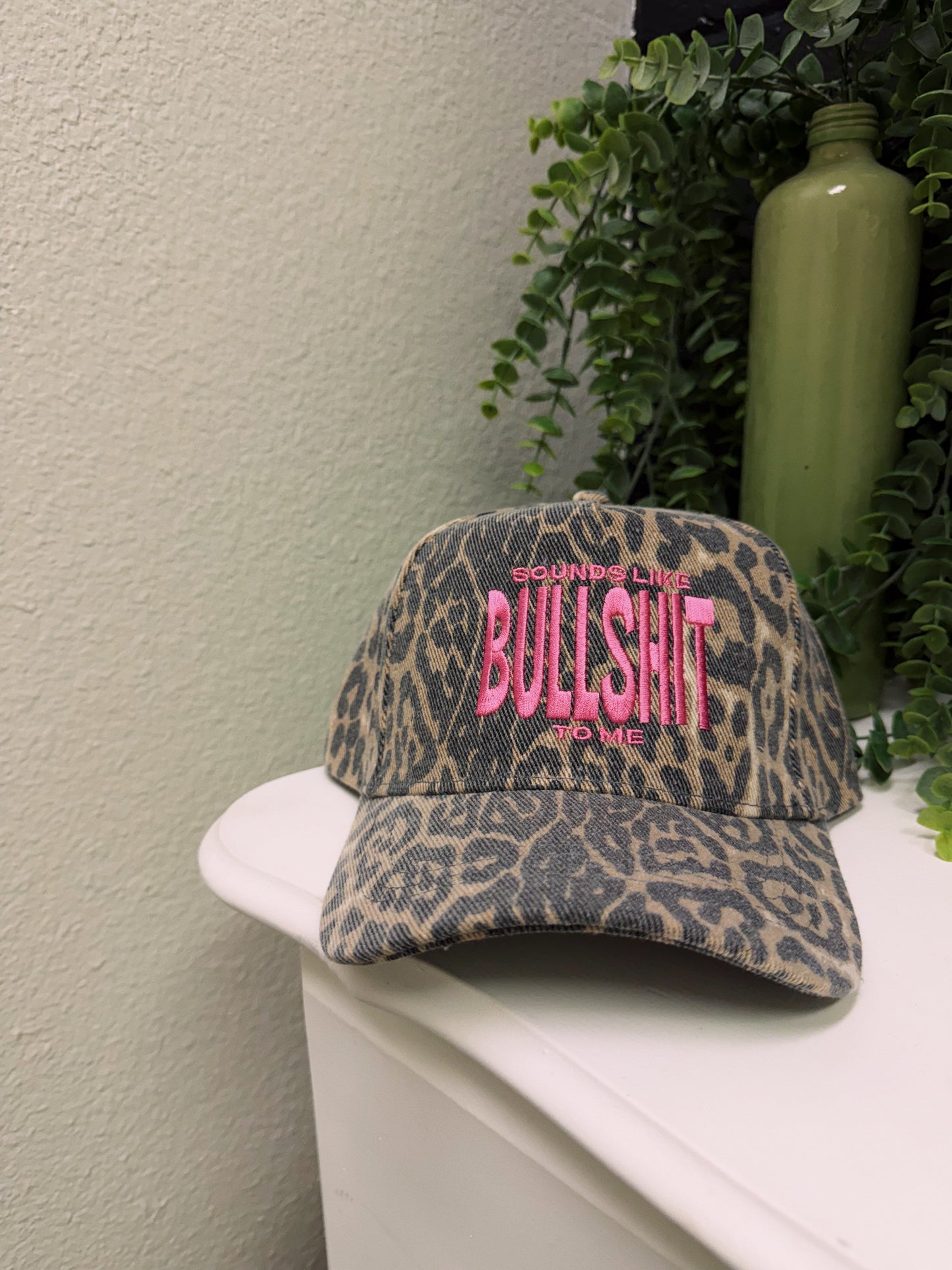 sounds like trucker - pink