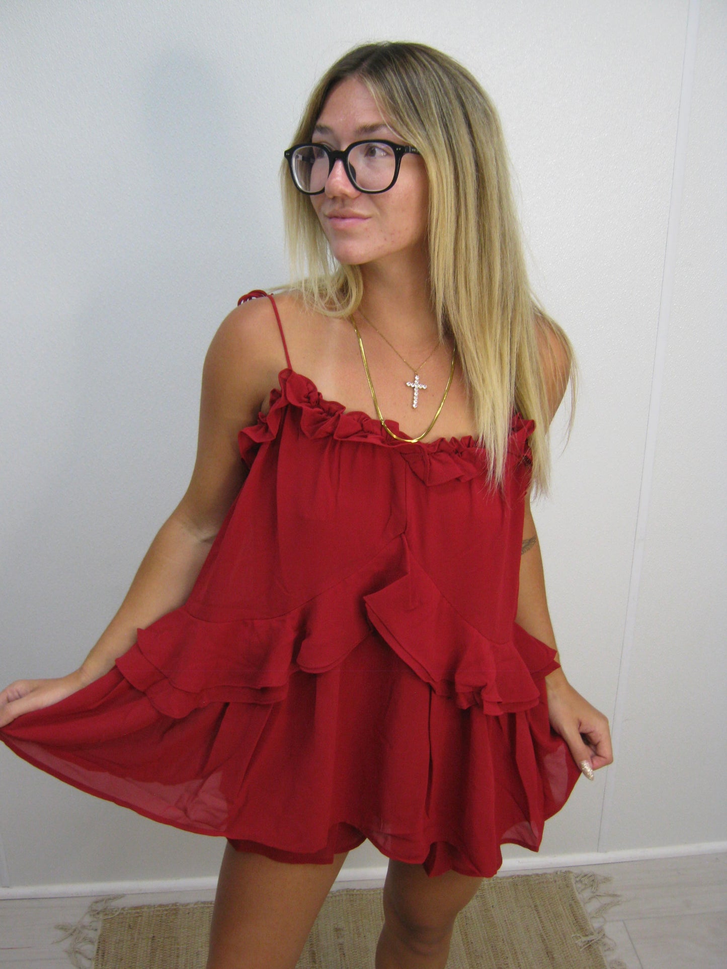 tristen tiered romper - dark red
