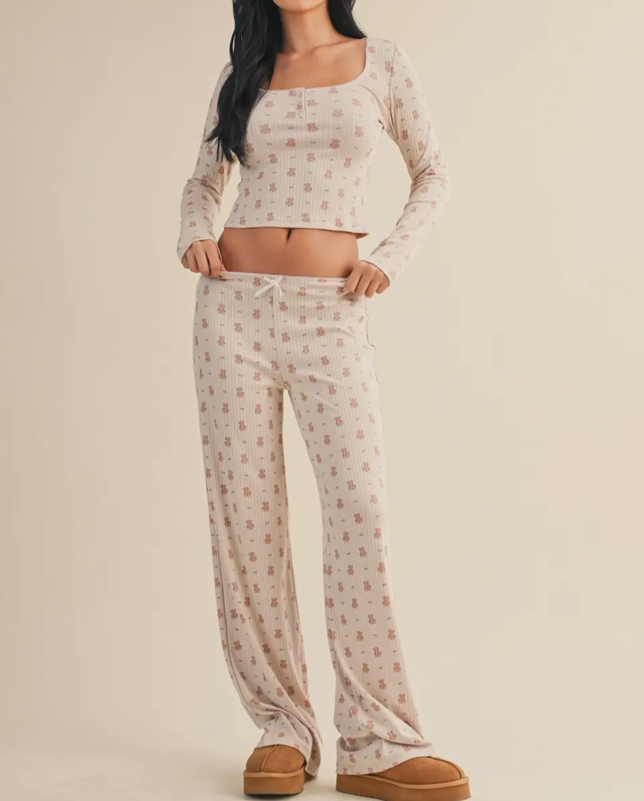 leona pointelle set