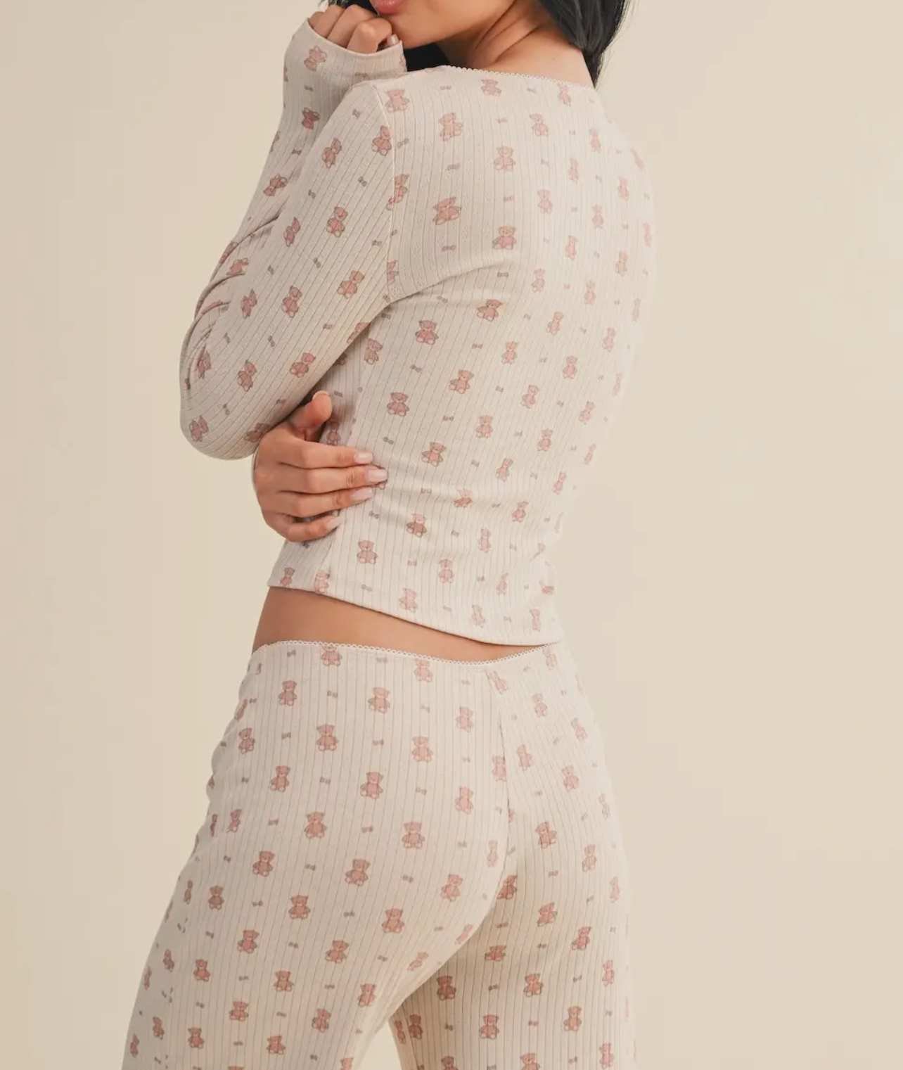 leona pointelle set