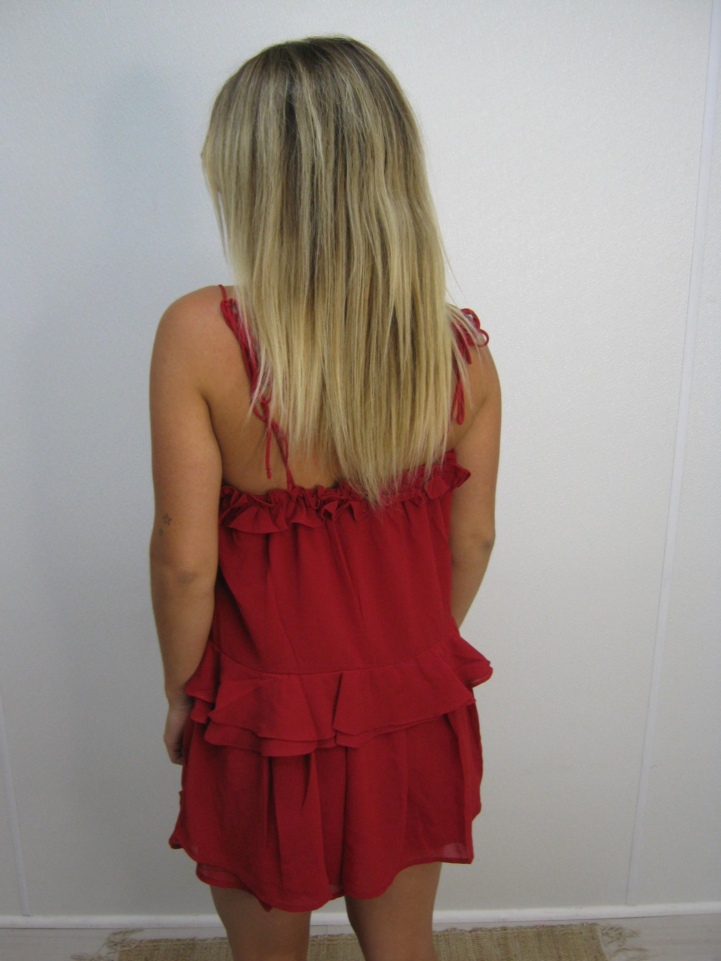 tristen tiered romper - dark red